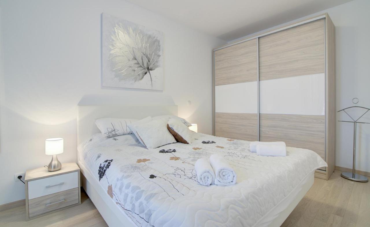 Apartments Luka - Villa Sunce Senj  Zewnętrze zdjęcie